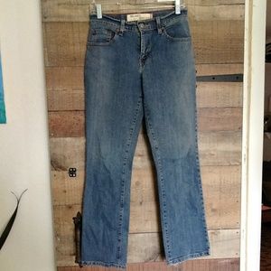 Vintage Levi's 550 Bootcut Jeans Size 4M